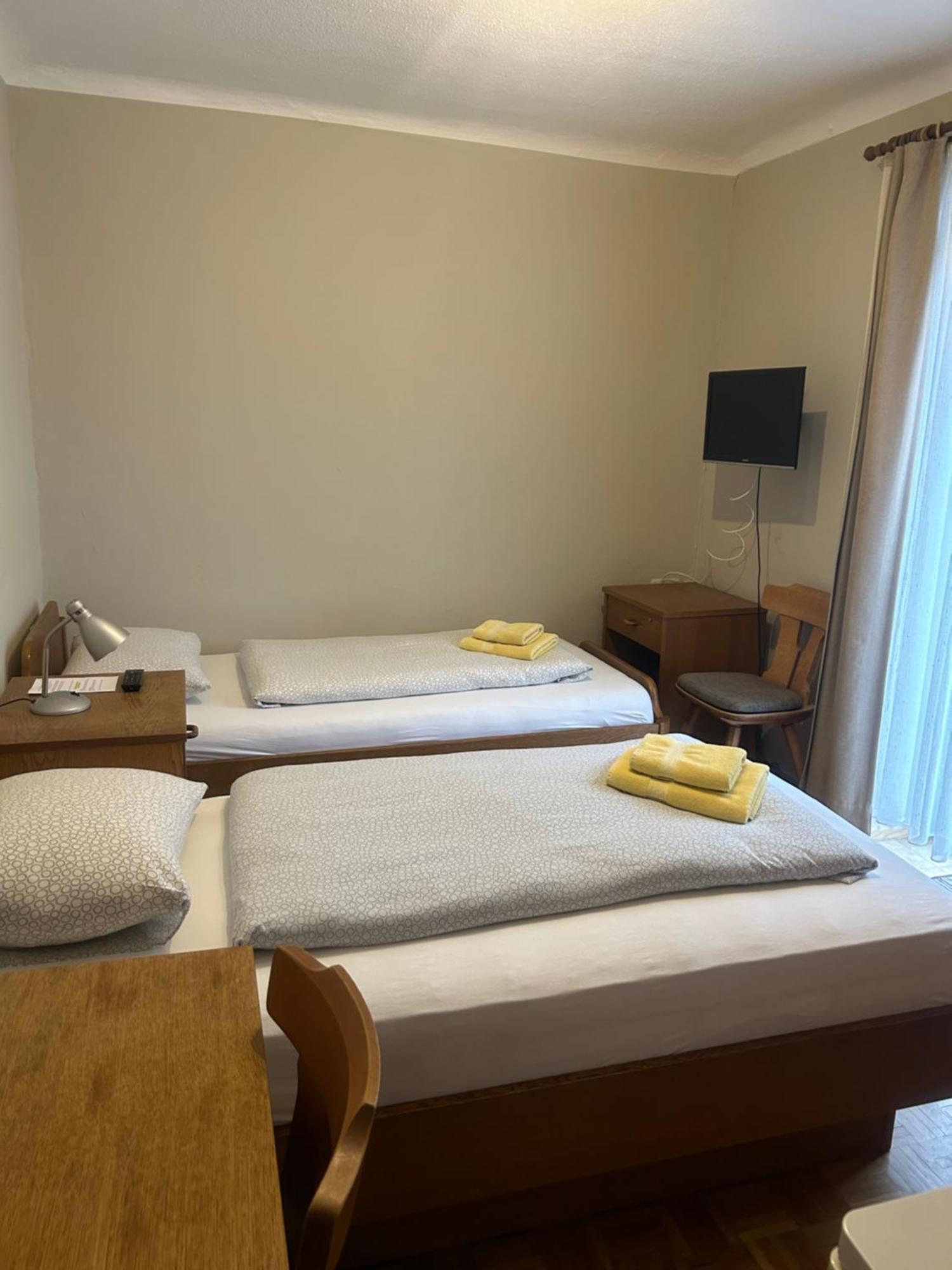 Gasthof Mit Seeterasse & Appartements Zur Landeroith ويرغ المظهر الخارجي الصورة